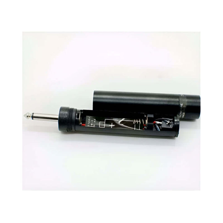 Samsung SM-777 lapel microphone interior view showing wiring and 6.35mm jack connection for professional audio use.